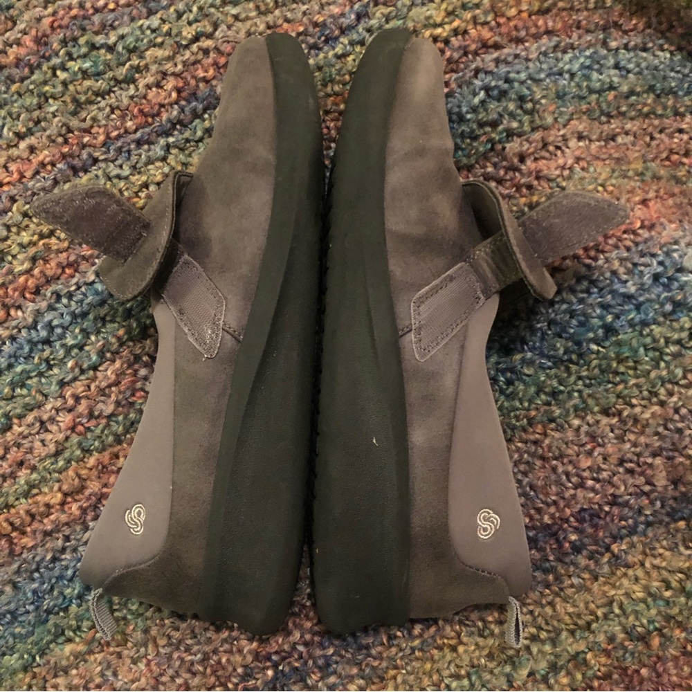 Clarks Cloudsteppers - image 5